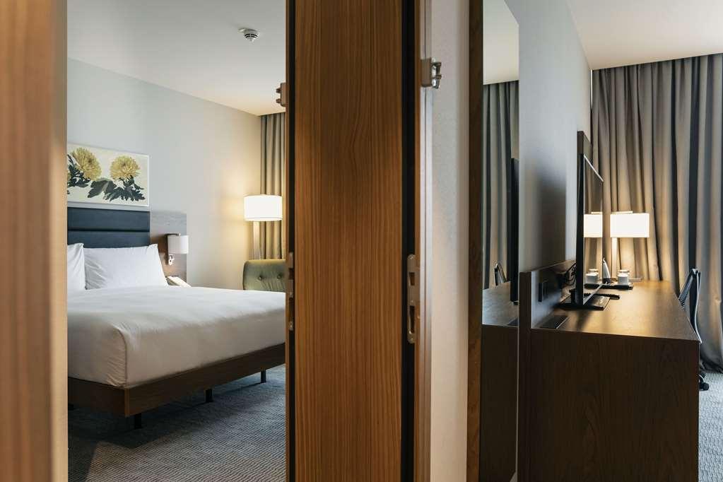 Hilton Garden Inn Tbilisi Chavchavadze Bilik gambar