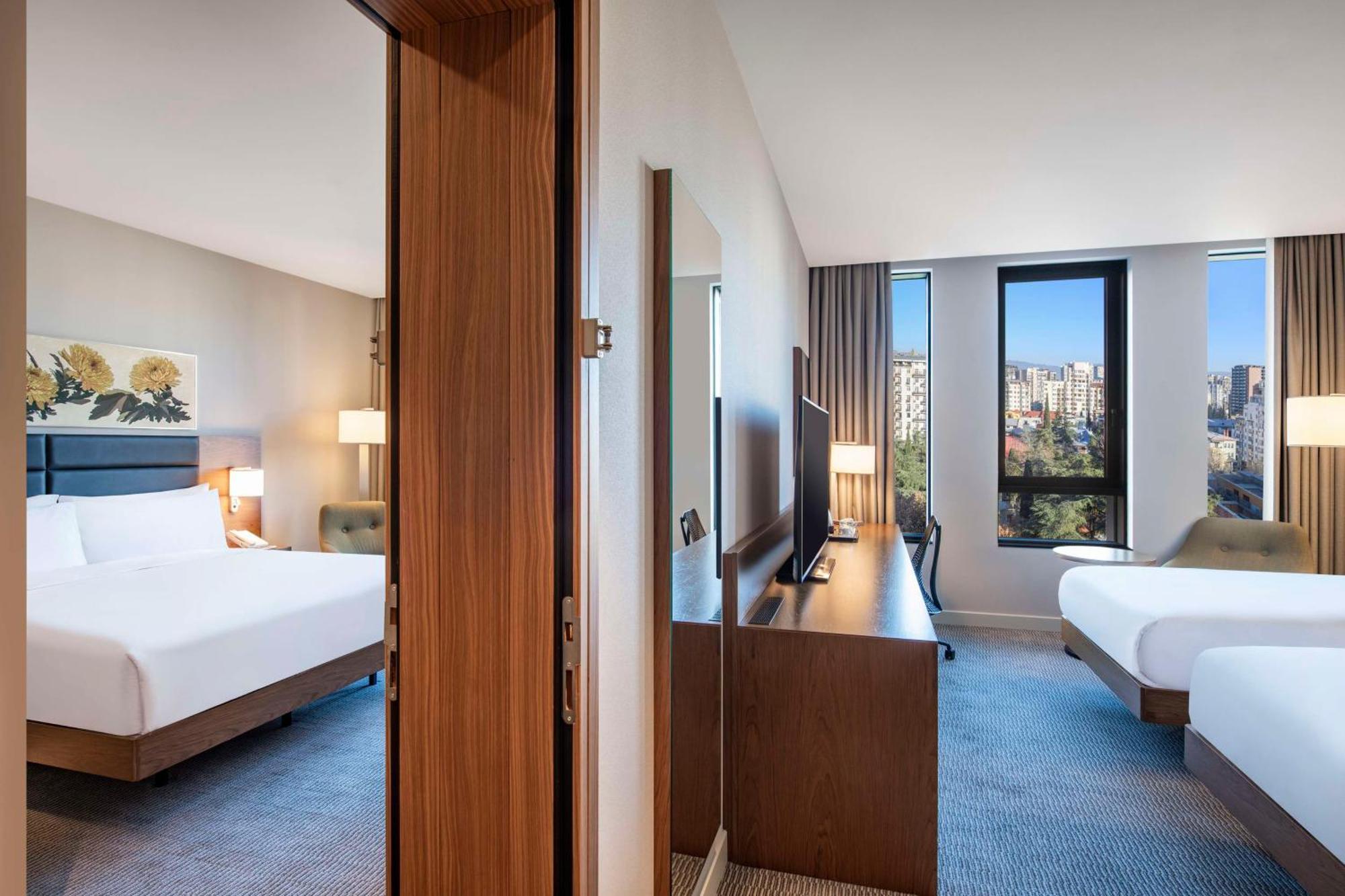 Hilton Garden Inn Tbilisi Chavchavadze Luaran gambar