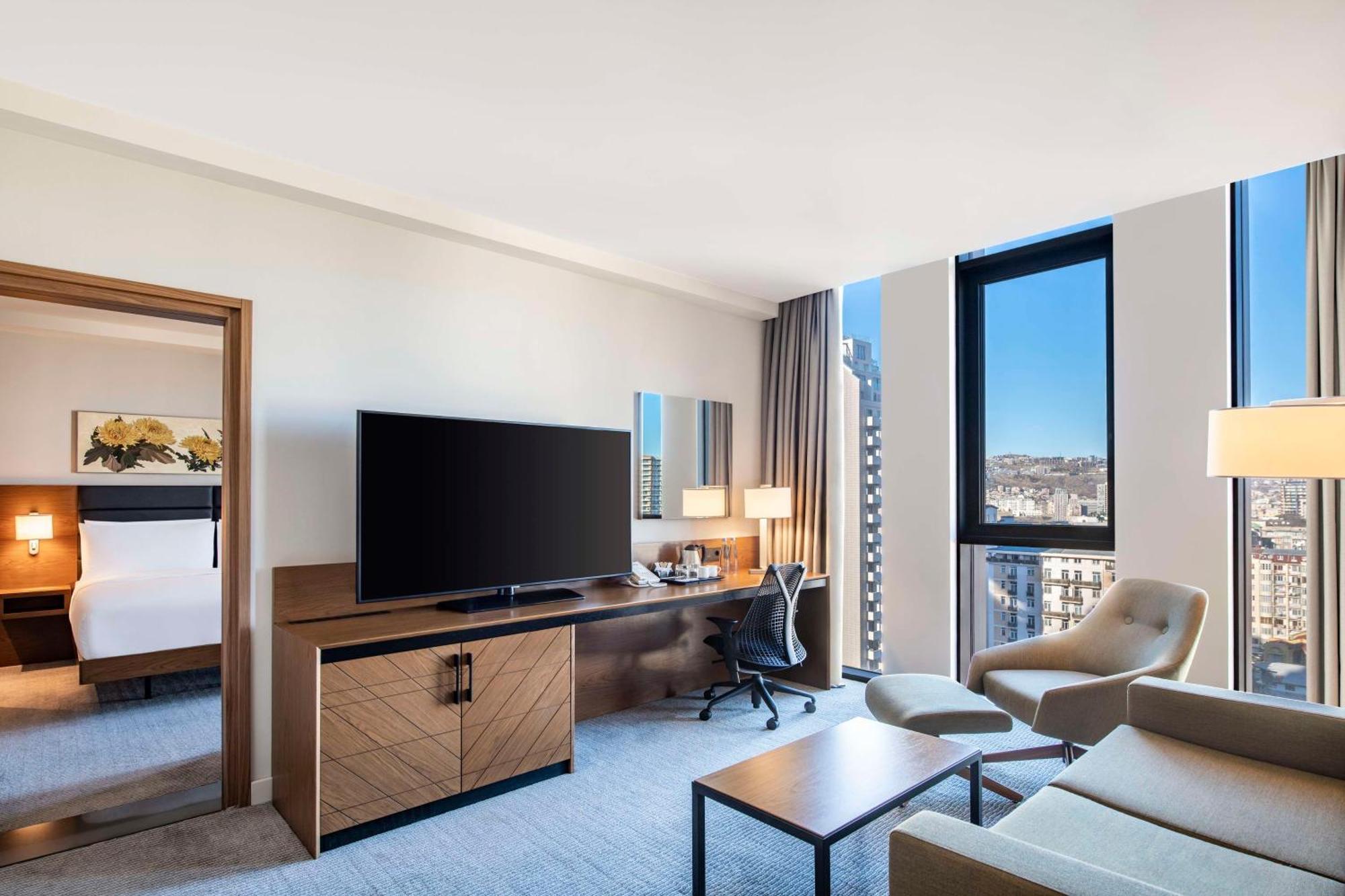 Hilton Garden Inn Tbilisi Chavchavadze Luaran gambar